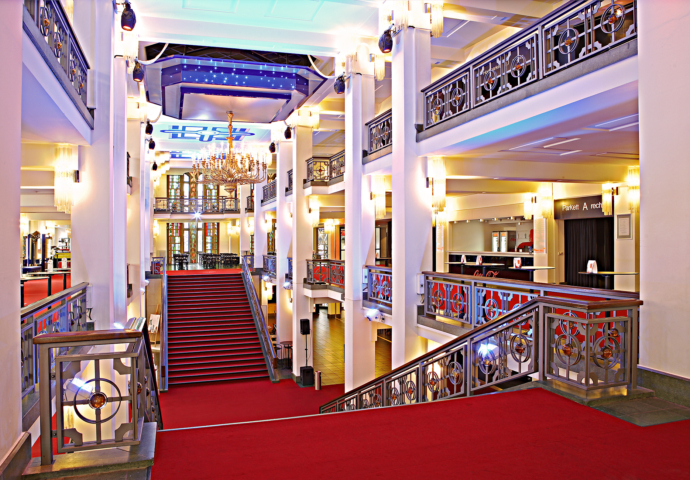 Friedrichstadtpalast